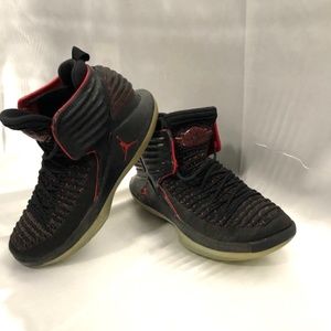 Boys Jordan XXXII